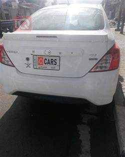 نيسان فيرسا